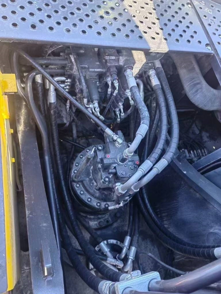 Volvo EC 290 - Crawler excavator: picture 2 Volvo EC 290 - Crawler excavator: picture 2