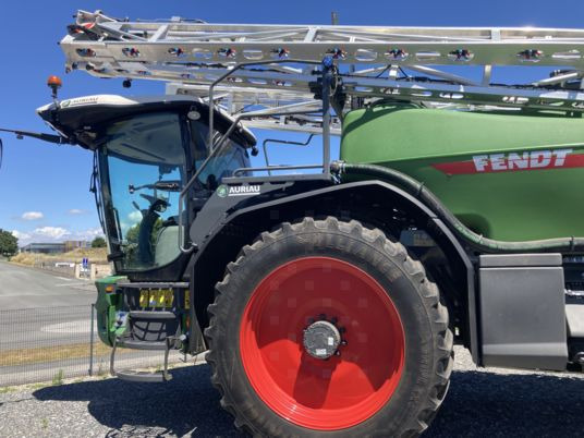 Fendt ROGATOR 645 - Self-propelled sprayer: picture 3 Fendt ROGATOR 645 - Self-propelled sprayer: picture 3