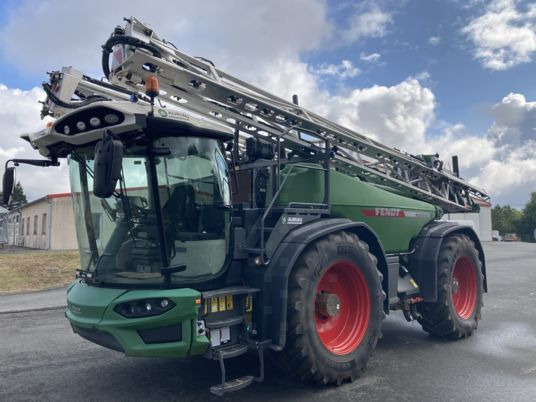 Fendt ROGATOR 645 - Self-propelled sprayer: picture 1 Fendt ROGATOR 645 - Self-propelled sprayer: picture 1