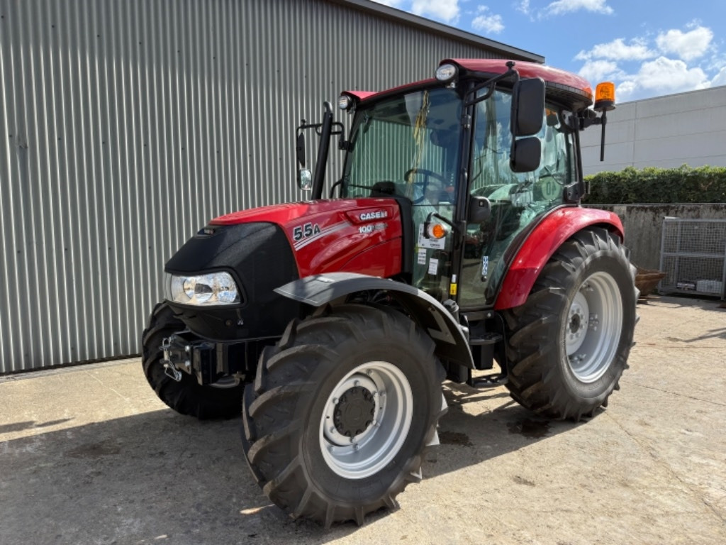 Case IH Farmall 55 A - Farm tractor: picture 2 Case IH Farmall 55 A - Farm tractor: picture 2