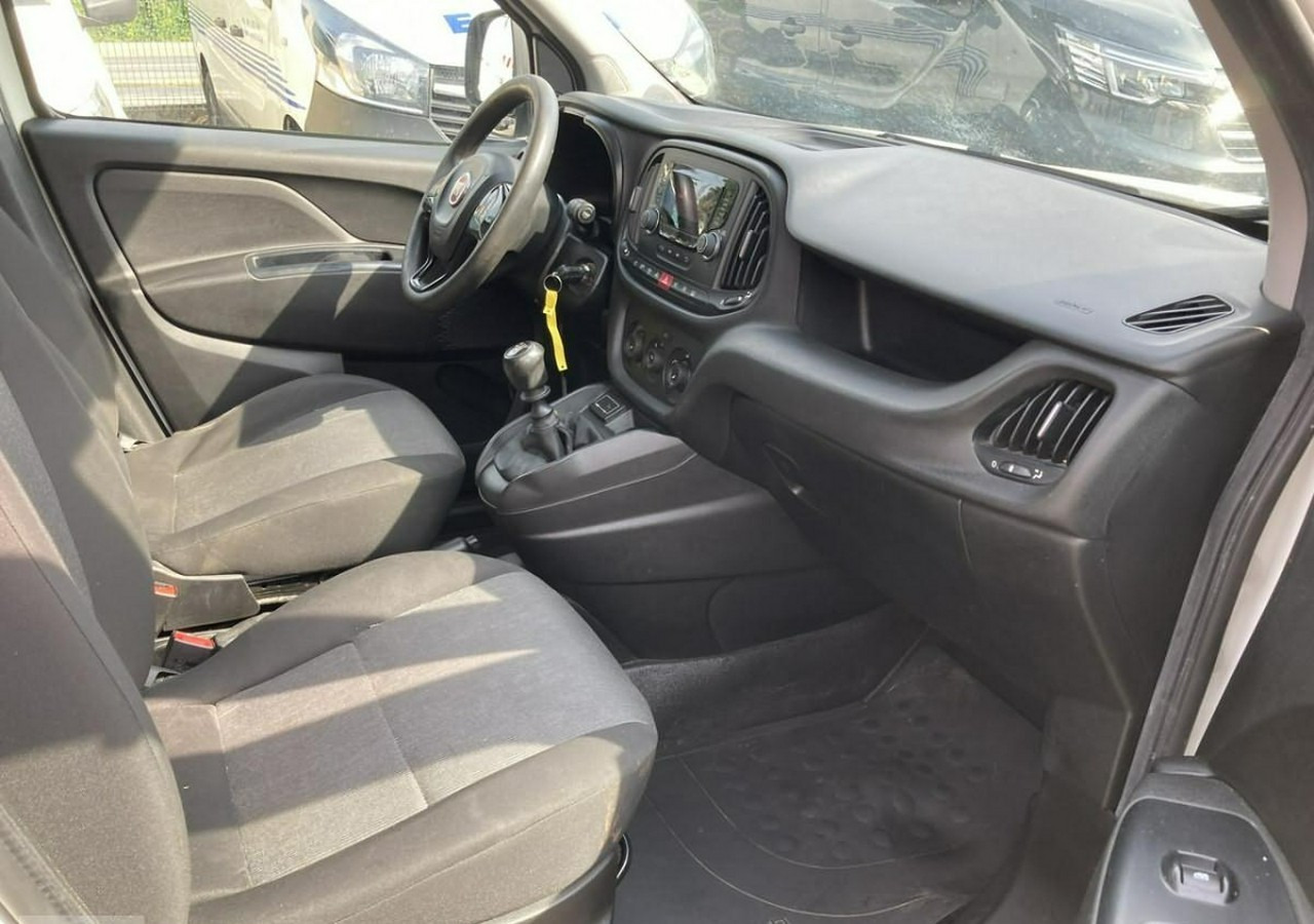 Refrigerated van Fiat Doblo Fiat Doblo 1,6 jtd ECO Flex chłodnia do leków 2017: picture 9