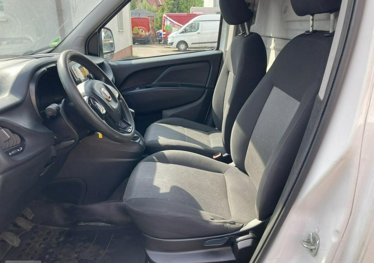 Refrigerated van Fiat Doblo Fiat Doblo 1,6 jtd ECO Flex chłodnia do leków 2017: picture 14
