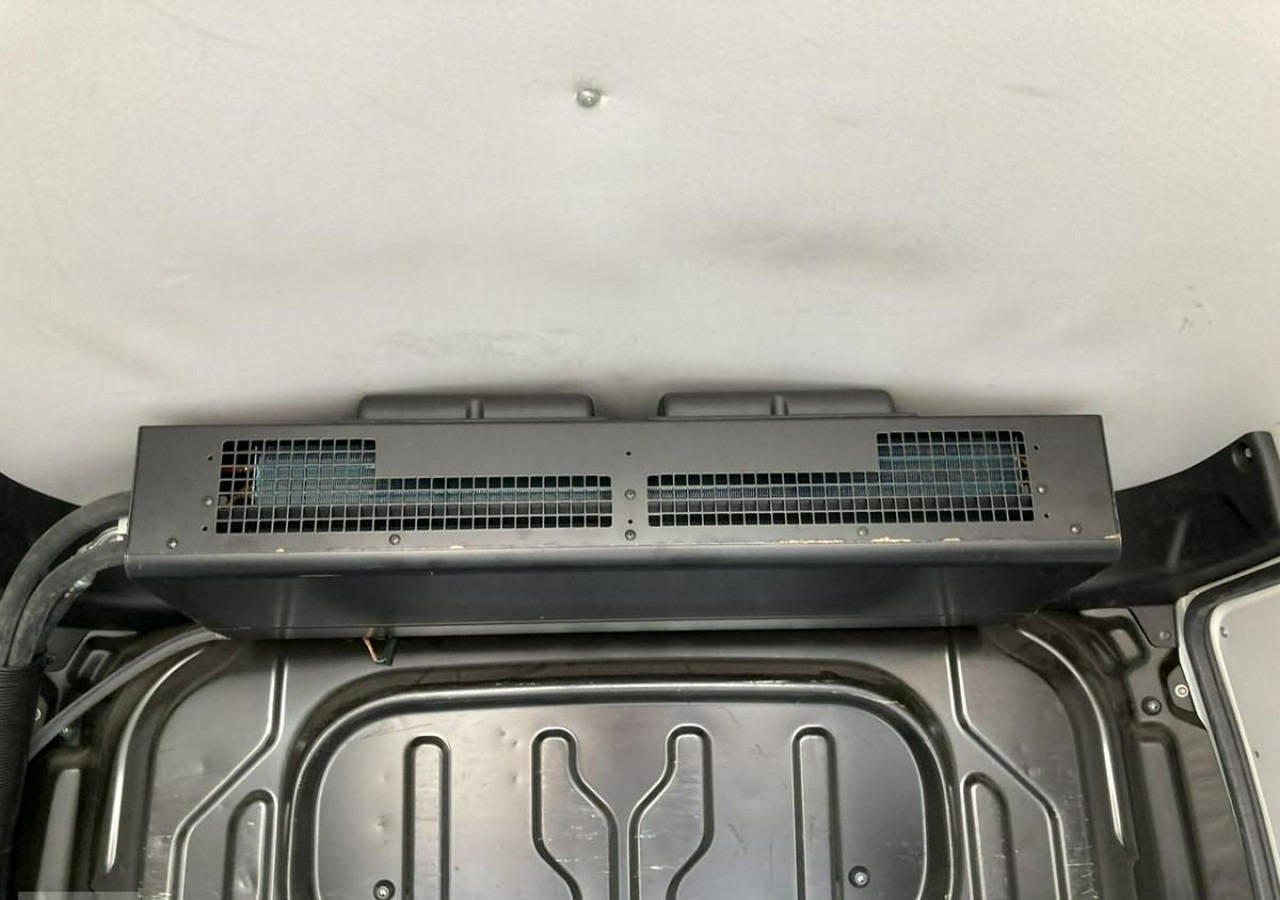Refrigerated van Fiat Doblo Fiat Doblo 1,6 jtd ECO Flex chłodnia do leków 2017: picture 19