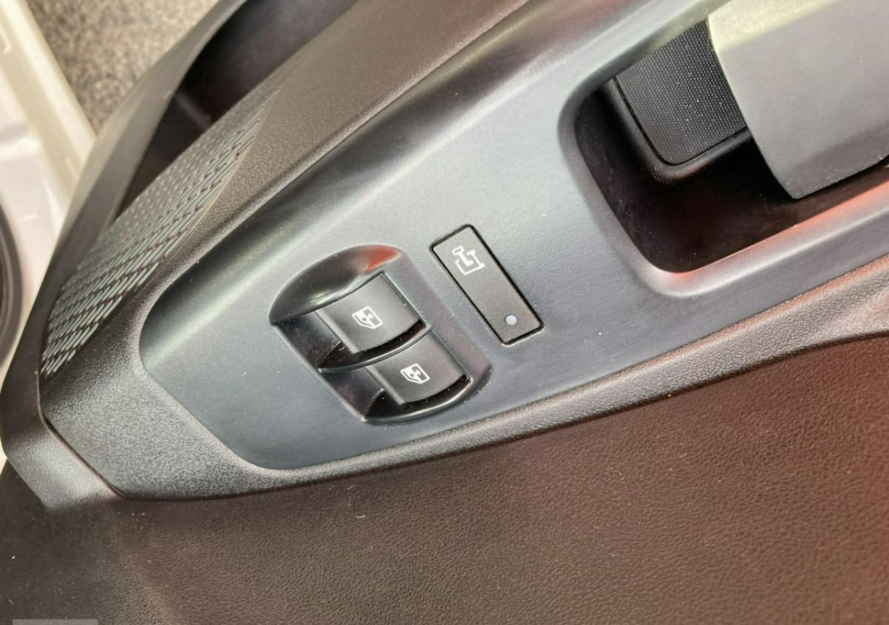 Refrigerated van Fiat Doblo Fiat Doblo 1,6 jtd ECO Flex chłodnia do leków 2017: picture 16