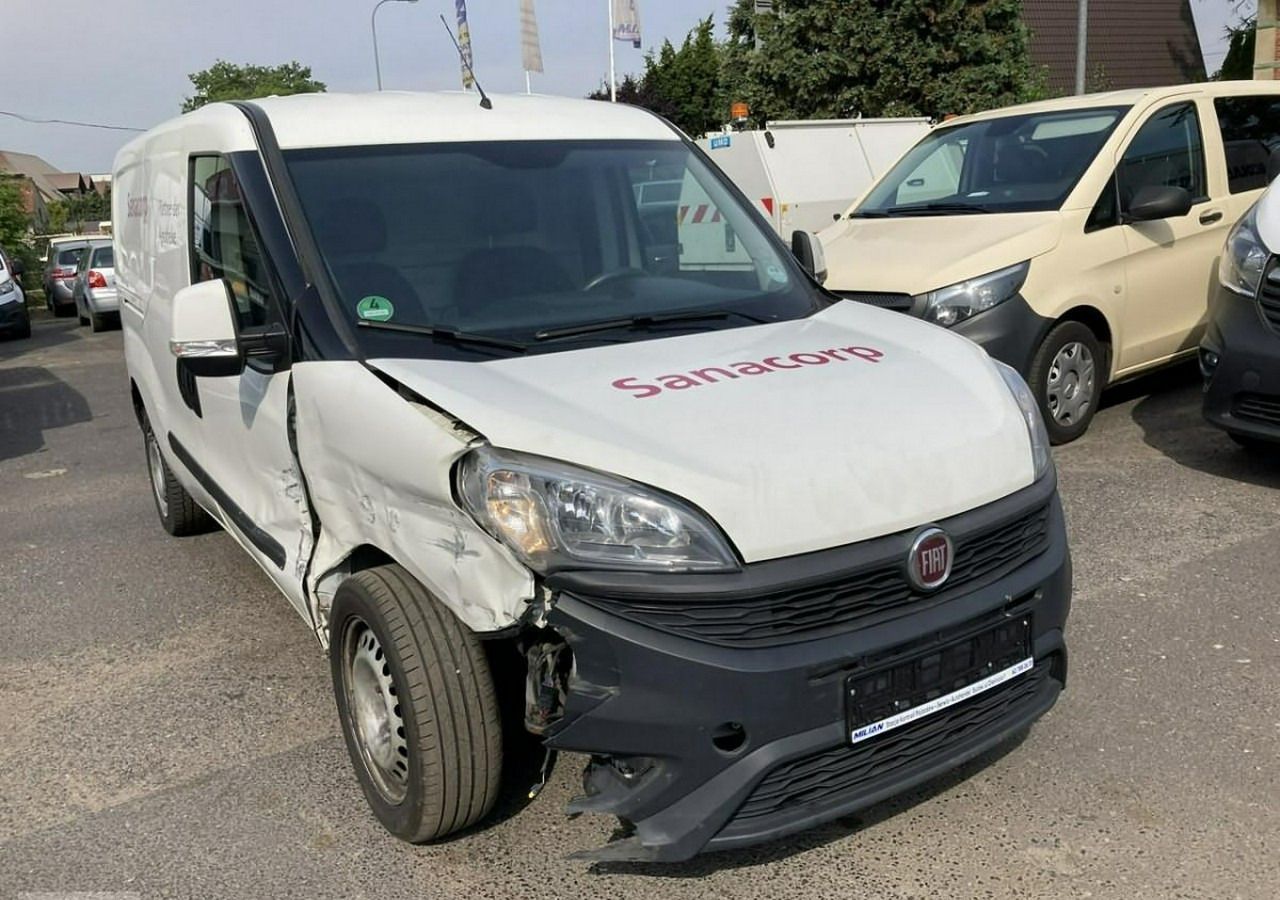 Fiat Doblo Fiat Doblo 1,6 jtd ECO Flex chłodnia do leków 2017 - Refrigerated van: picture 3 Fiat Doblo Fiat Doblo 1,6 jtd ECO Flex chłodnia do leków 2017 - Refrigerated van: picture 3