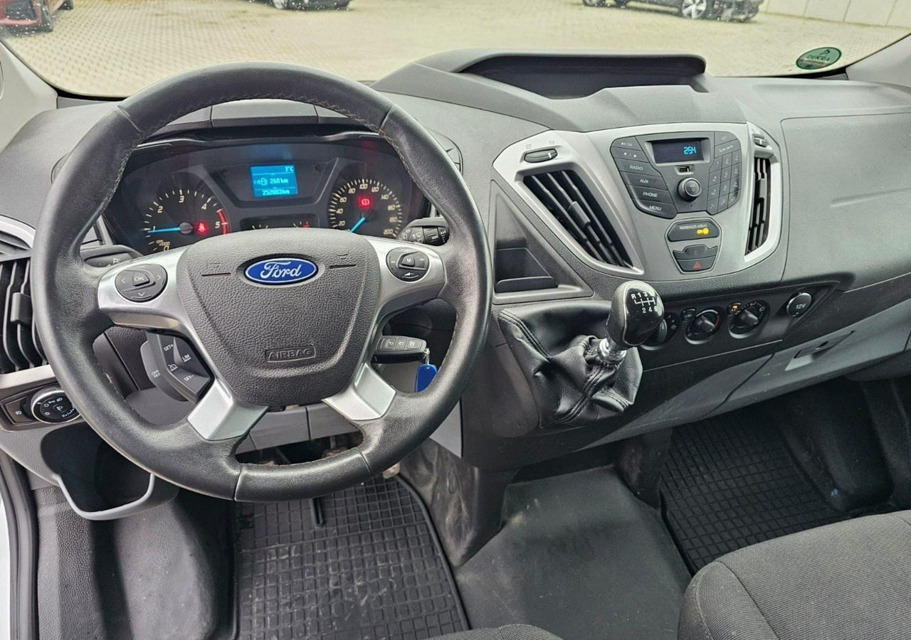 Ford Transit Transit Custom Ford Transit Custom 2.2-125KM Klima 2015 - Panel van: picture 5 Ford Transit Transit Custom Ford Transit Custom 2.2-125KM Klima 2015 - Panel van: picture 5