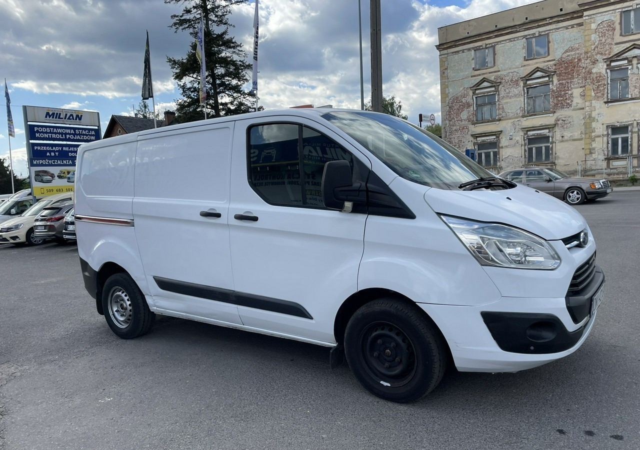 Ford Transit Transit Custom Transit Custom 2.0 Klima 153tkm Model 2018 - Panel van: picture 1 Ford Transit Transit Custom Transit Custom 2.0 Klima 153tkm Model 2018 - Panel van: picture 1
