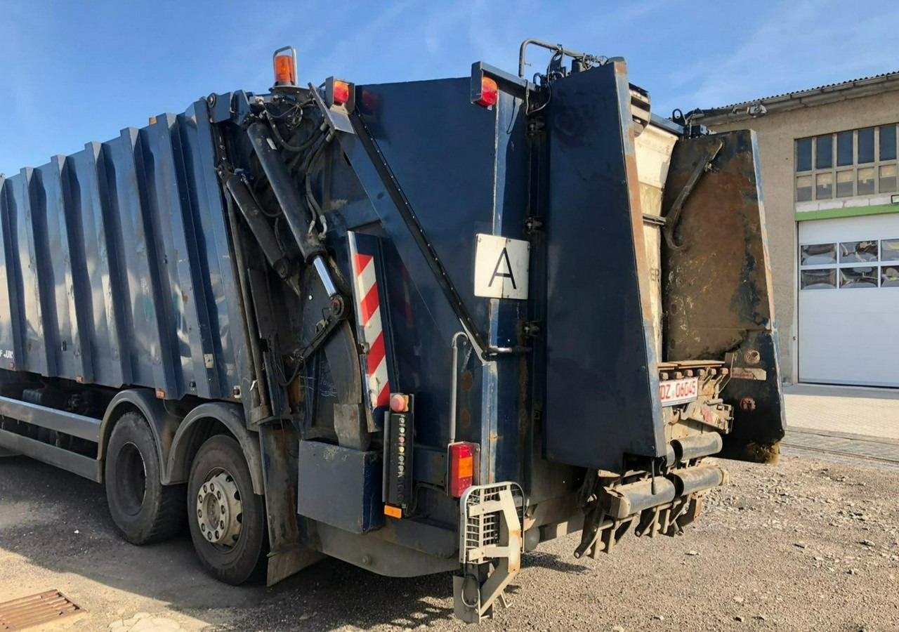 MAN Inny MAN TGA 26.320 Śmieciarka Powerpress 525 FAUN 2008 - Garbage truck: picture 4 MAN Inny MAN TGA 26.320 Śmieciarka Powerpress 525 FAUN 2008 - Garbage truck: picture 4