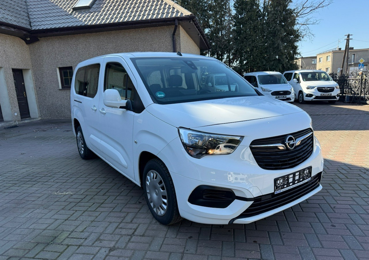 Opel Combo IV Combo Life Combo Długie Life MAXI dla Niepełnosprawnych Inwalida Rampa - Car: picture 3 Opel Combo IV Combo Life Combo Długie Life MAXI dla Niepełnosprawnych Inwalida Rampa - Car: picture 3