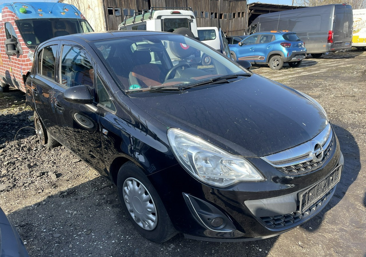 Opel Corsa D Corsa 1.4-87 KM Klima 2011 - Car: picture 1 Opel Corsa D Corsa 1.4-87 KM Klima 2011 - Car: picture 1