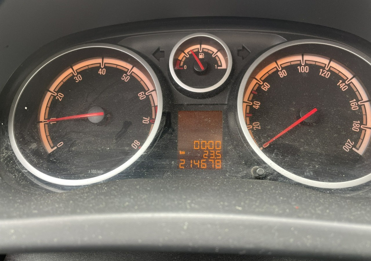 Hatchback Opel Corsa D Opel Corsa 1,2-16V 80KM Klima 2008: picture 7