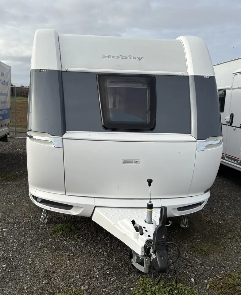 Hobby 540UFf Wohnwagen queensbett - Caravan: picture 2 Hobby 540UFf Wohnwagen queensbett - Caravan: picture 2