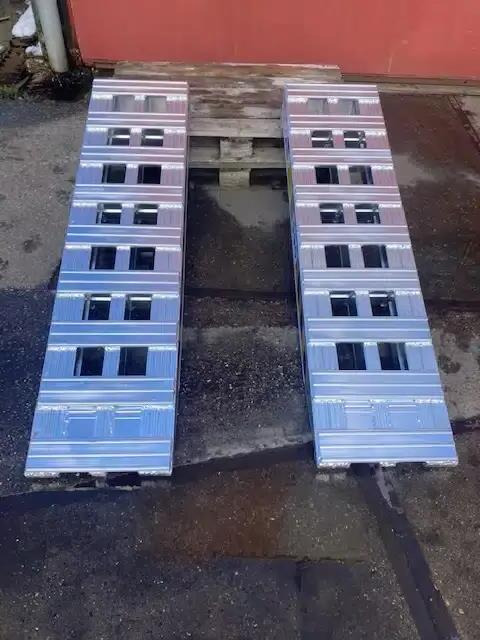 HH Aluminium oprijplanken 13 ton - Loading ramp: picture 1 HH Aluminium oprijplanken 13 ton - Loading ramp: picture 1