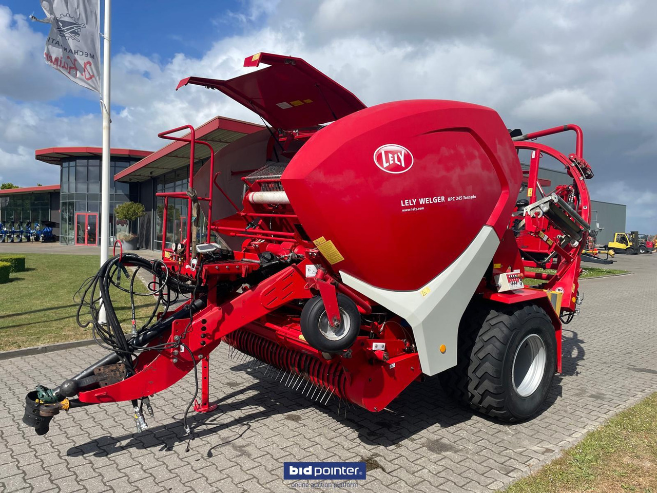 Lely Welger RPC 245 Tornado - Round baler: picture 1 Lely Welger RPC 245 Tornado - Round baler: picture 1