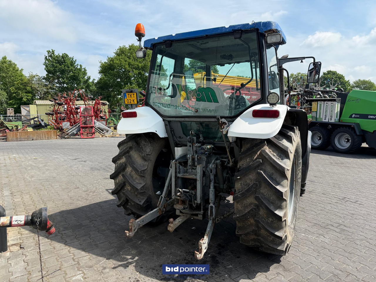Farm tractor New Holland TL 70A: picture 8
