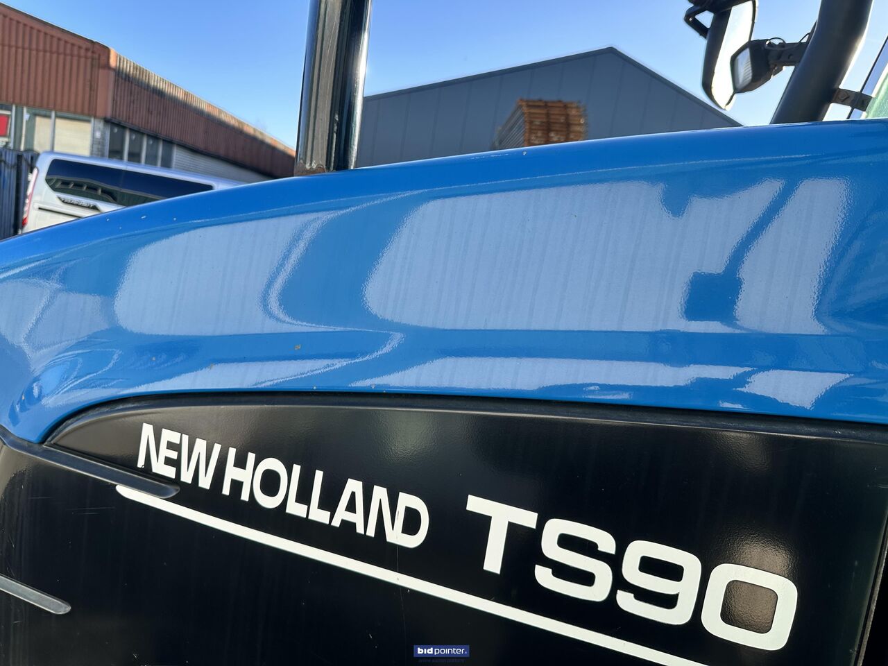 New Holland TS 90 - Farm tractor: picture 3 New Holland TS 90 - Farm tractor: picture 3