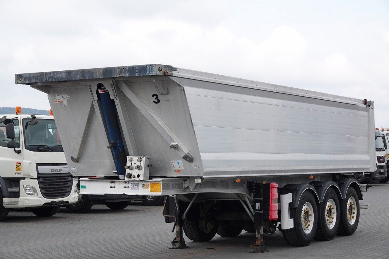 Benalu WYWROTKA / 25 m3 / ALUMINIOWA / OŚ PODNOSZONA / - Tipper semi-trailer: picture 1 Benalu WYWROTKA / 25 m3 / ALUMINIOWA / OŚ PODNOSZONA / - Tipper semi-trailer: picture 1