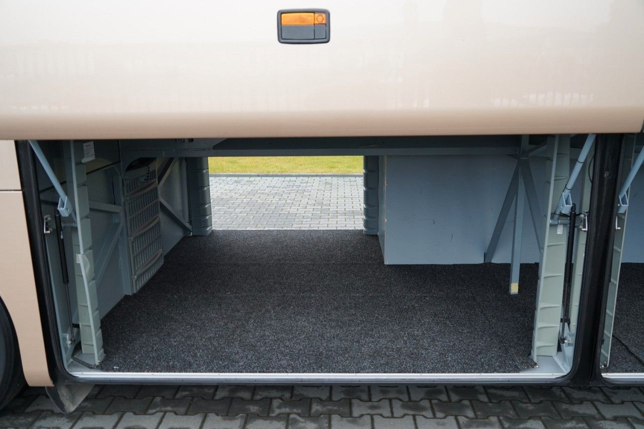 Bus Mercedes-Benz TOURISMO RHD / EURO 6 / 12 METRÓW / SPROWADZONY: picture 44 Bus Mercedes-Benz TOURISMO RHD / EURO 6 / 12 METRÓW / SPROWADZONY: picture 44