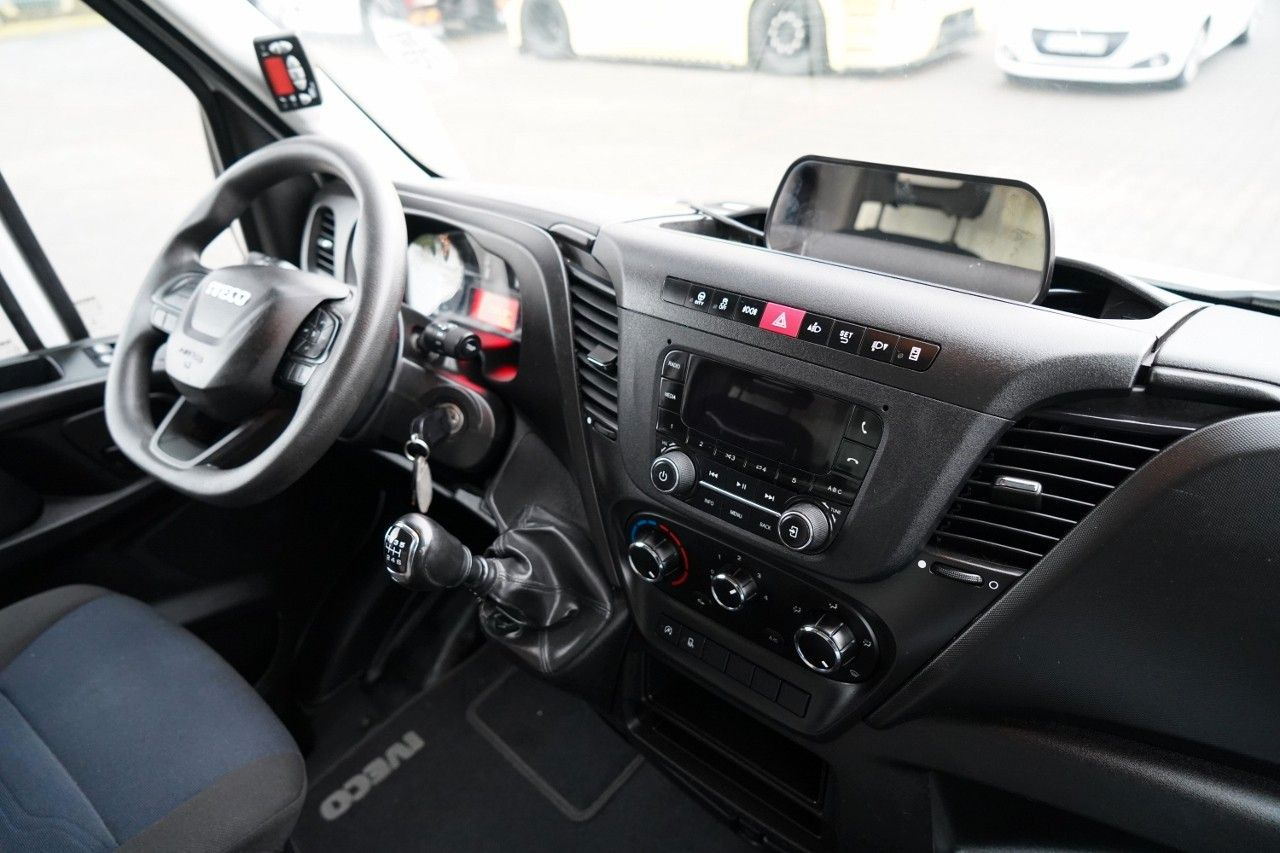 Refrigerated van Iveco DAILY 35-140 / CHŁODNIA / AGREGAT PULSOR 400 / W: picture 34 Refrigerated van Iveco DAILY 35-140 / CHŁODNIA / AGREGAT PULSOR 400 / W: picture 34