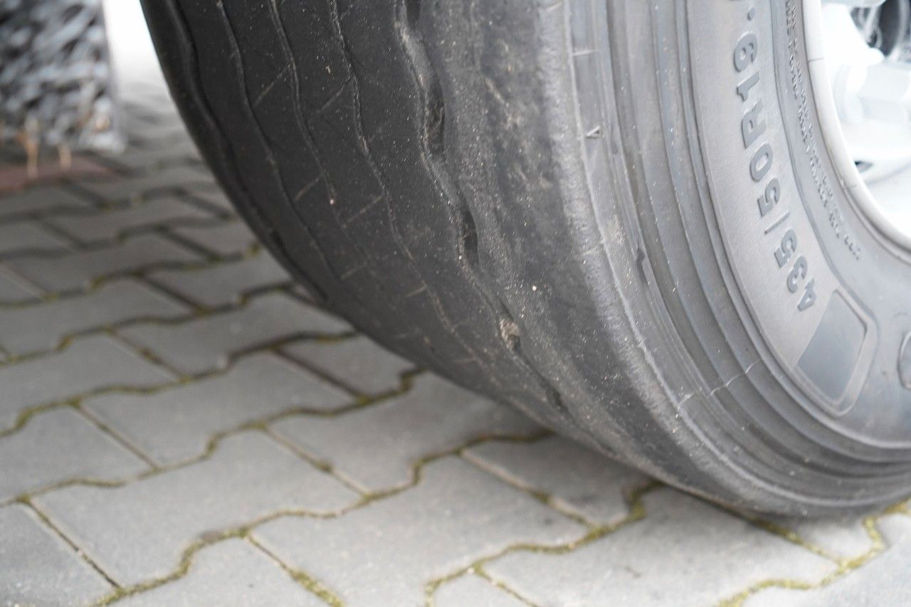 Curtainsider semi-trailer Kässbohrer FIRANKA / MEGA / DACH PODNOSZONY / LOW DECK / 2: picture 24 Curtainsider semi-trailer Kässbohrer FIRANKA / MEGA / DACH PODNOSZONY / LOW DECK / 2: picture 24