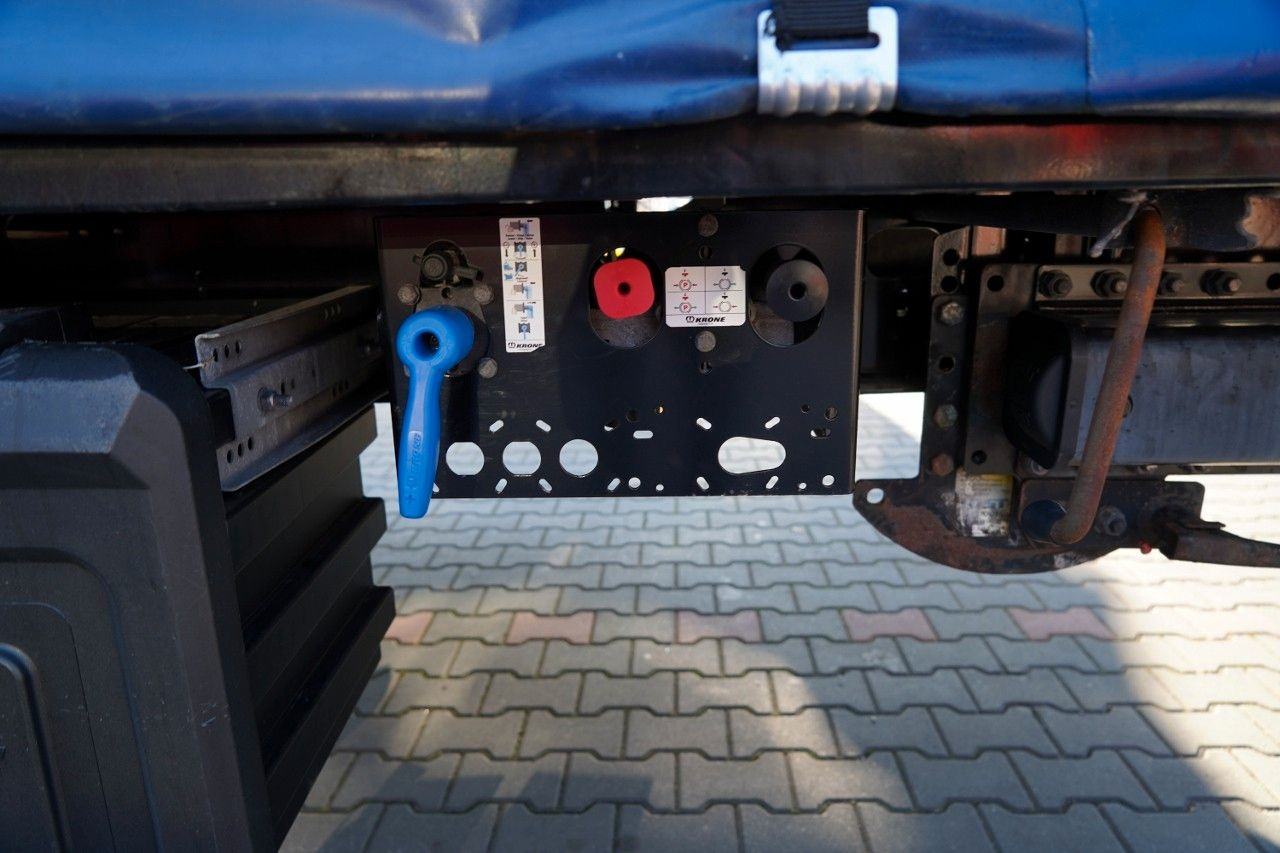 Curtainsider semi-trailer Krone FIRANKA / MEGA / DACH PODNOSZONY / LOW DECK: picture 21 Curtainsider semi-trailer Krone FIRANKA / MEGA / DACH PODNOSZONY / LOW DECK: picture 21