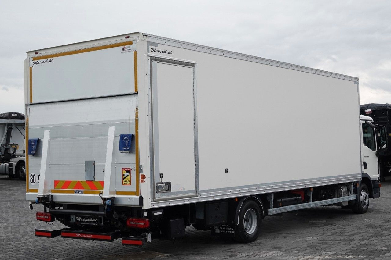 MAN TGL 12.250 / SOLÓWKA / KONTENER 8 M / WINDA / BO - Box truck: picture 3 MAN TGL 12.250 / SOLÓWKA / KONTENER 8 M / WINDA / BO - Box truck: picture 3