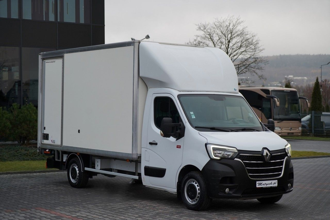 Renault MASTER / KONTENER / WINDA / DMC: 3500 KG / 2020 - Refrigerated van: picture 3 Renault MASTER / KONTENER / WINDA / DMC: 3500 KG / 2020 - Refrigerated van: picture 3