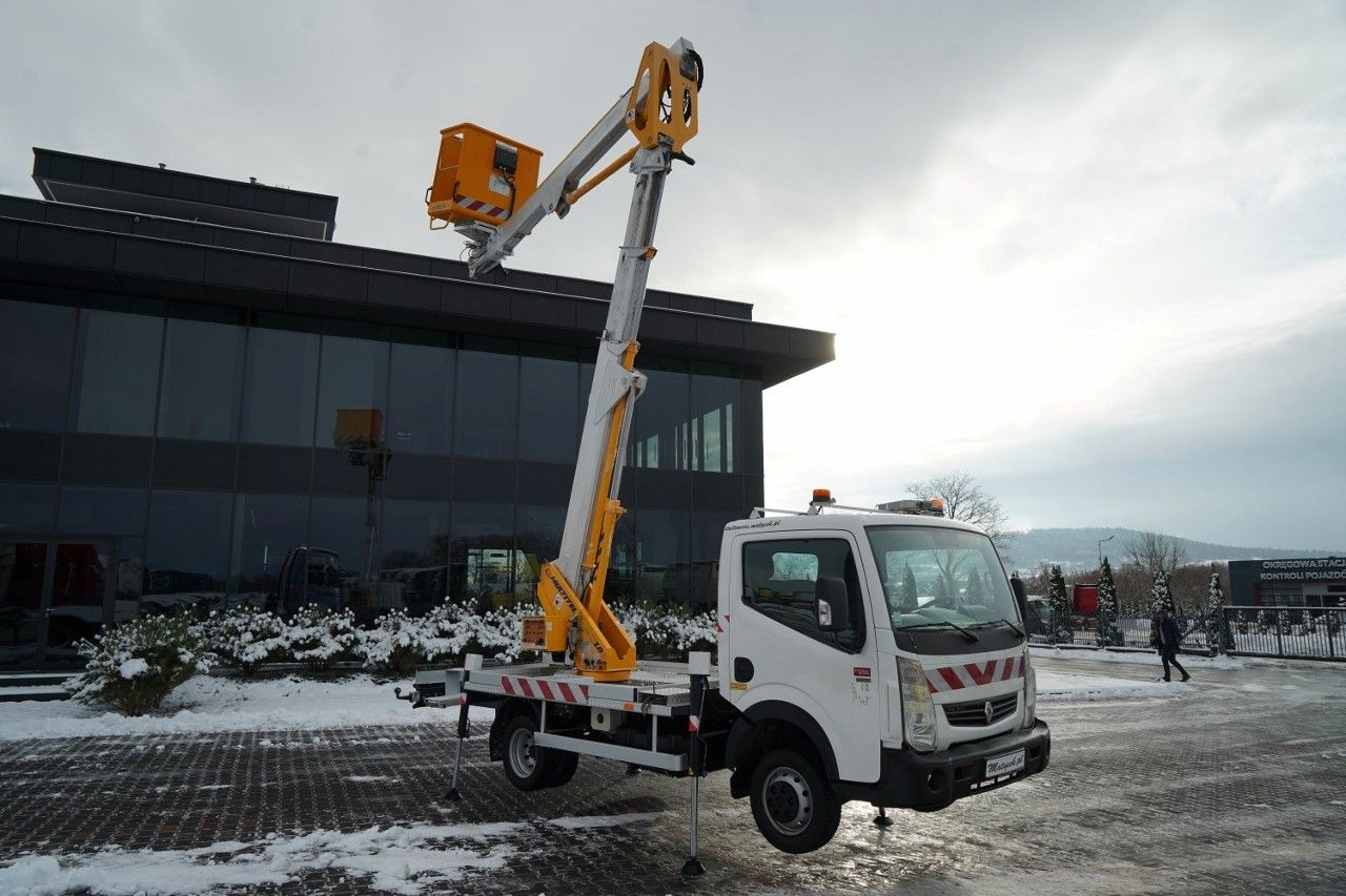 Renault MAXITY 120 dxi / ZWYŻKA 20 METRÓW / PODNOŚNIK KO - Truck mounted aerial platform: picture 3 Renault MAXITY 120 dxi / ZWYŻKA 20 METRÓW / PODNOŚNIK KO - Truck mounted aerial platform: picture 3