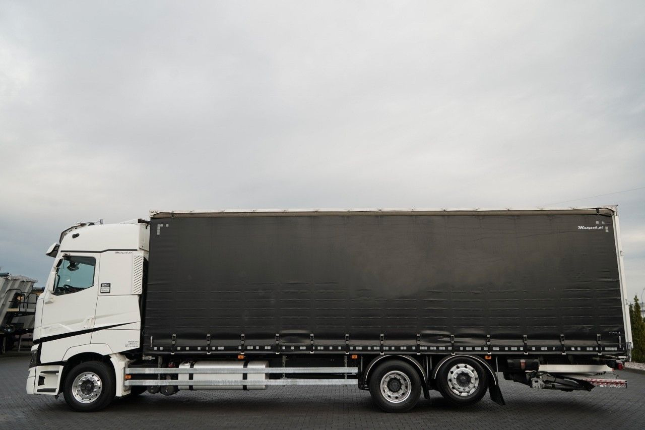 Renault T 440 / 6X2 / SOLÓWKA / FIRANKA 9.5 M / I-PARK C - Curtainsider truck: picture 4 Renault T 440 / 6X2 / SOLÓWKA / FIRANKA 9.5 M / I-PARK C - Curtainsider truck: picture 4