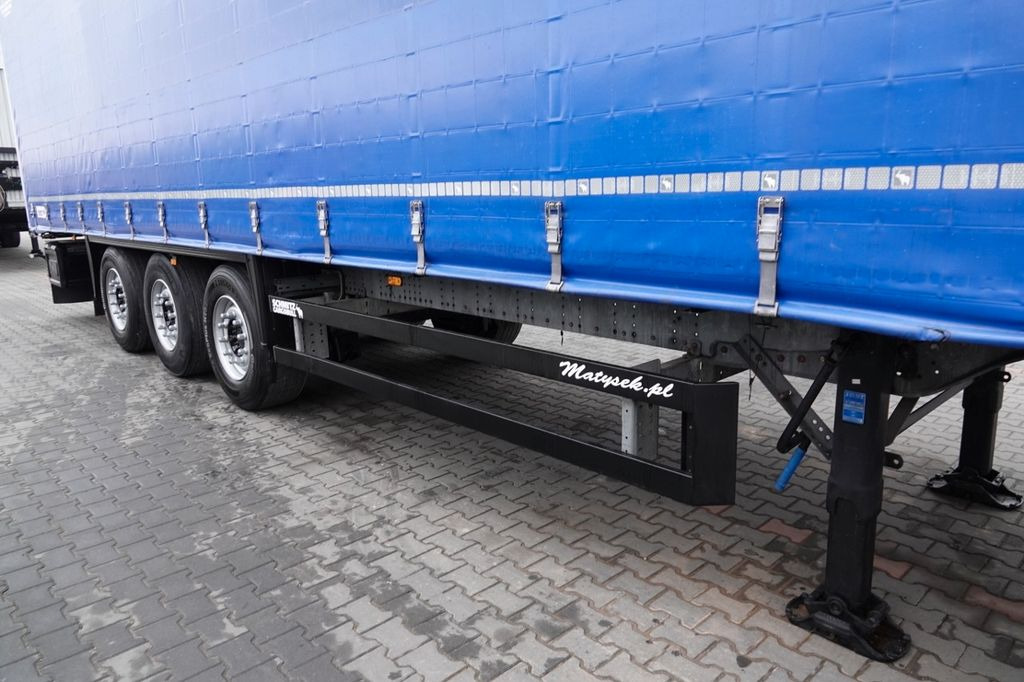 Schmitz Cargobull FIRANKA / STANDARD / OŚ PODNOSZONA / MAŁO UŻYWAN - Curtainsider semi-trailer: picture 5 Schmitz Cargobull FIRANKA / STANDARD / OŚ PODNOSZONA / MAŁO UŻYWAN - Curtainsider semi-trailer: picture 5