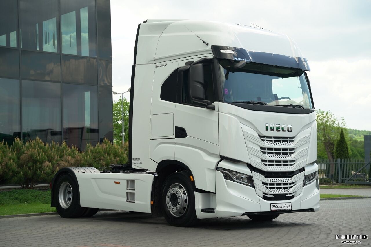 IVECO S-WAY / 490 / RETARDER / KLIMA POSTOJOWA / 2023 R - Tractor unit: picture 1 IVECO S-WAY / 490 / RETARDER / KLIMA POSTOJOWA / 2023 R - Tractor unit: picture 1