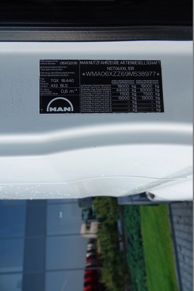 Tractor unit MAN TGX 18.480 / HYDRAULIKA / RETARDER / MANUAL / N: picture 18 Tractor unit MAN TGX 18.480 / HYDRAULIKA / RETARDER / MANUAL / N: picture 18