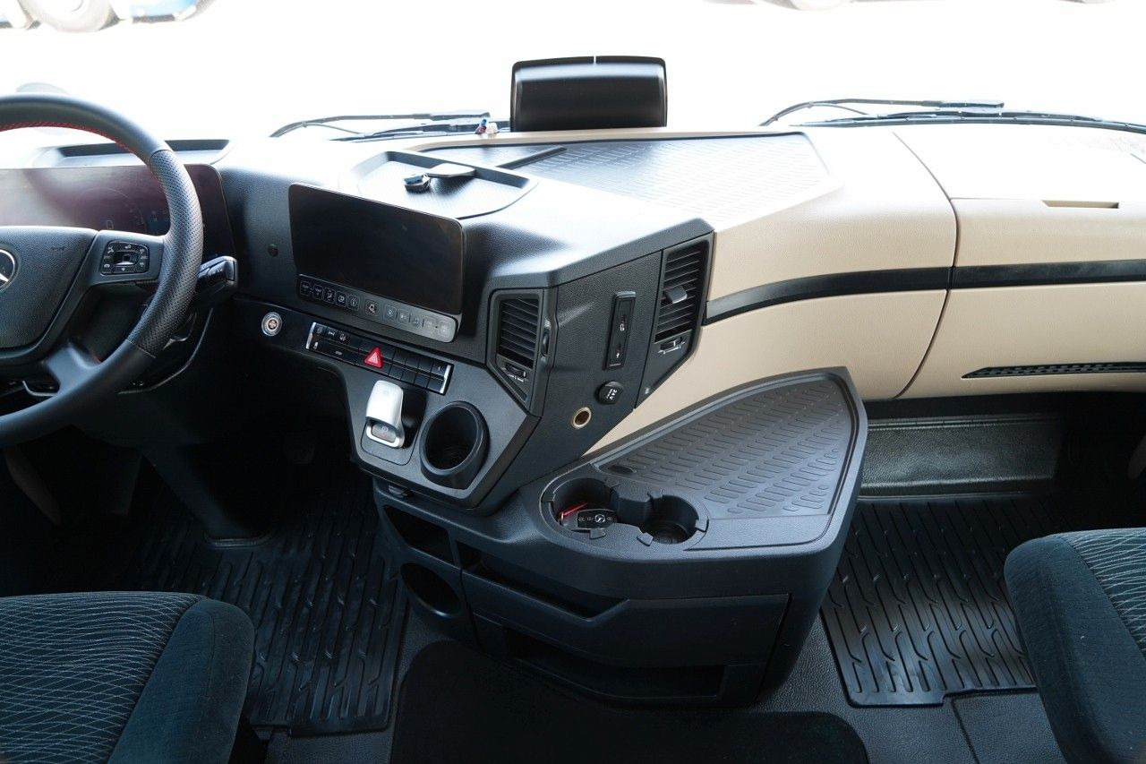 Tractor unit Mercedes-Benz ACTROS 1845 / MP5 / BIG SPACE / PO KONTRAKCIE SE: picture 16