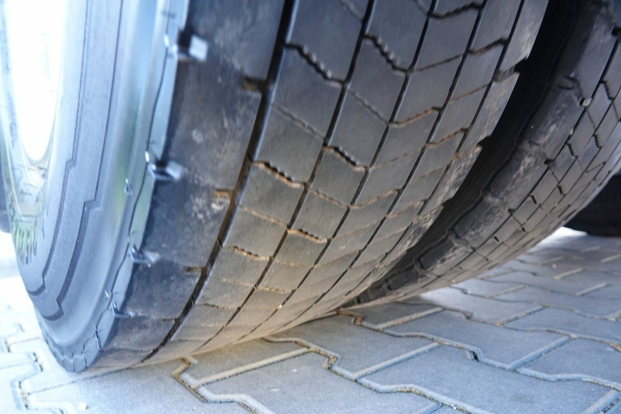 Tractor unit Scania R 450 / RETARDER / NISKA KABINA / PO KONTRAKCI: picture 11 Tractor unit Scania R 450 / RETARDER / NISKA KABINA / PO KONTRAKCI: picture 11