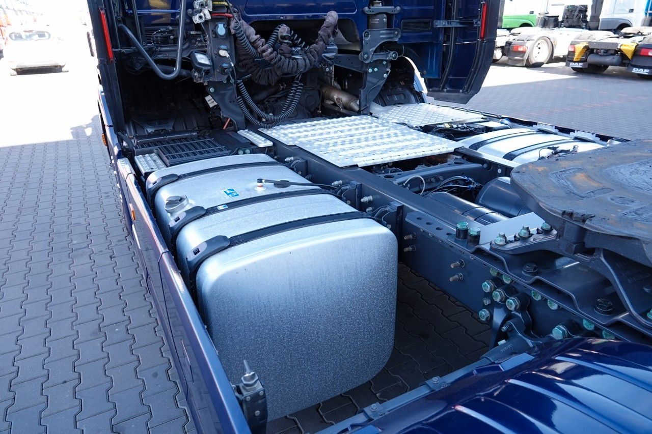 Tractor unit Scania R 450 / RETARDER / NISKA KABINA / PO KONTRAKCI: picture 9 Tractor unit Scania R 450 / RETARDER / NISKA KABINA / PO KONTRAKCI: picture 9