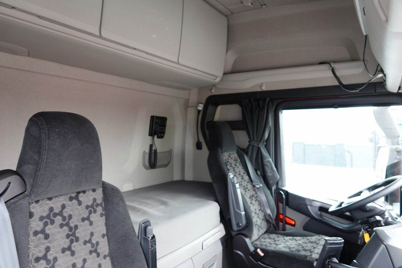 Leasing of Scania R 580 / V8 / 6x4 / DMC: 150.000 KG /  I-PARK COO Scania R 580 / V8 / 6x4 / DMC: 150.000 KG /  I-PARK COO Scania R 580 / V8 / 6x4 / DMC: 150.000 KG /  I-PARK COO Scania R 580 / V8 / 6x4 / DMC: 150.000 KG /  I-PARK COO: picture 16