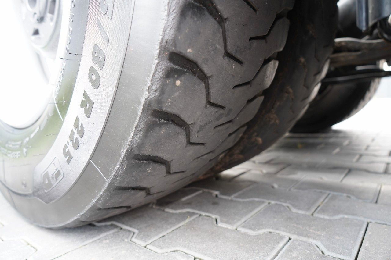 Tractor unit Scania R 580 / V8 / 6x4 / DMC: 150.000 KG / RETARDER /: picture 12 Tractor unit Scania R 580 / V8 / 6x4 / DMC: 150.000 KG / RETARDER /: picture 12