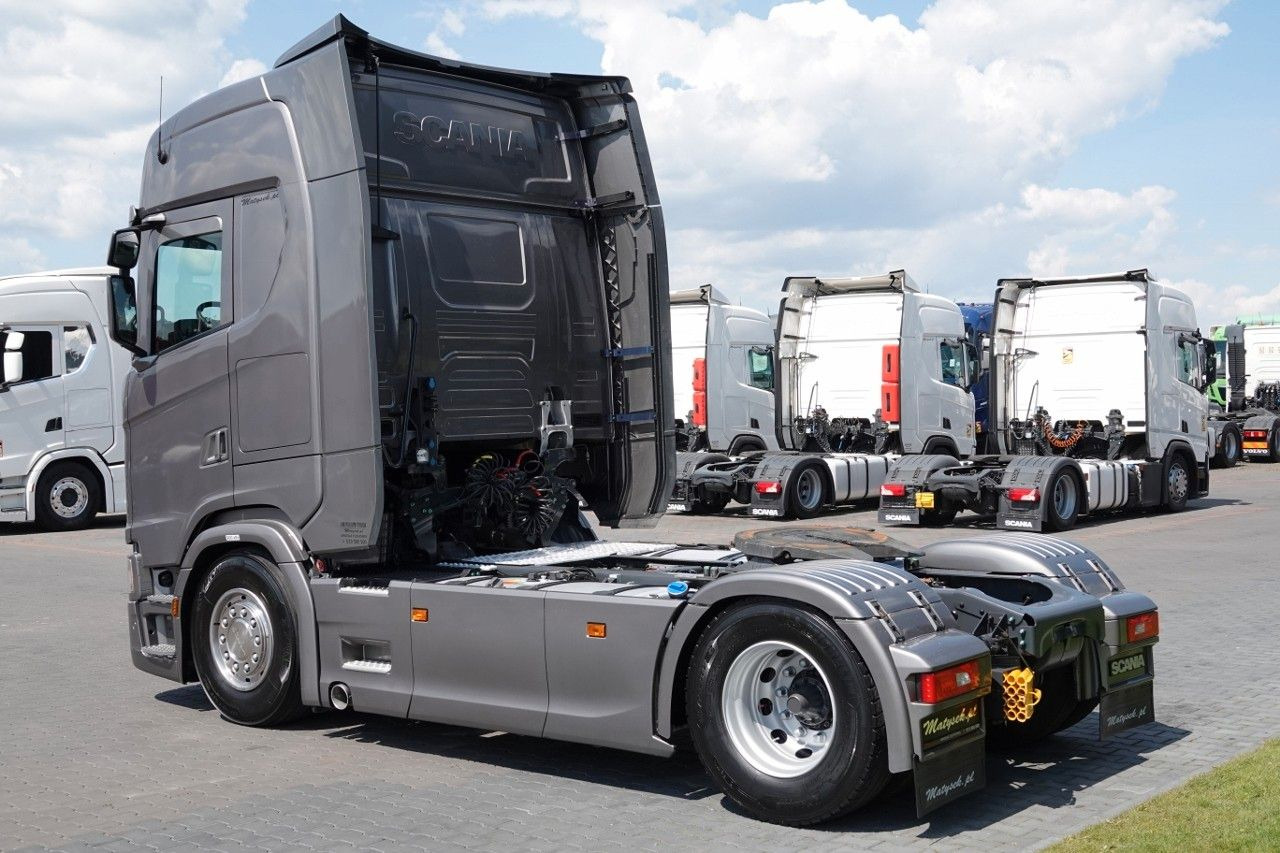 Scania S 540 / RETARDER / FUL AIRMATIC METALIK / NAVI - Tractor unit: picture 4 Scania S 540 / RETARDER / FUL AIRMATIC METALIK / NAVI - Tractor unit: picture 4