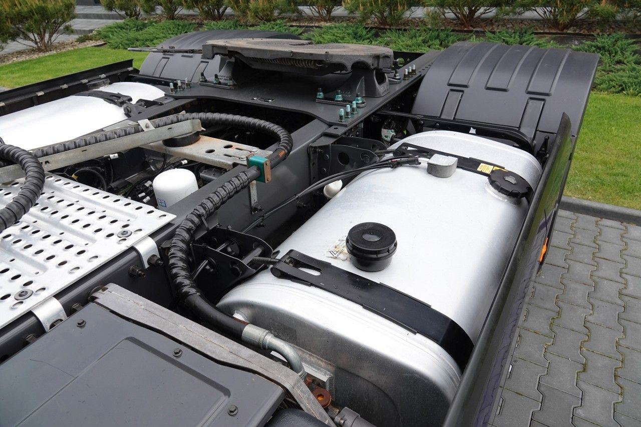 Tractor unit Volvo FH 500 / HYDRAULIKA / I-PARK COOL / 2 ZBIORNIKI: picture 9