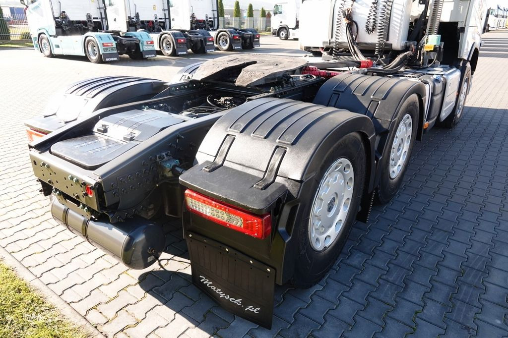 Tractor unit Volvo FH 540 / 6x4 / HYDRAULIKA / I -PARK COOL /3 OSIE Volvo FH 540 / 6x4 / HYDRAULIKA / I -PARK COOL /3 OSIE: picture 8 Tractor unit Volvo FH 540 / 6x4 / HYDRAULIKA / I -PARK COOL /3 OSIE Volvo FH 540 / 6x4 / HYDRAULIKA / I -PARK COOL /3 OSIE: picture 8