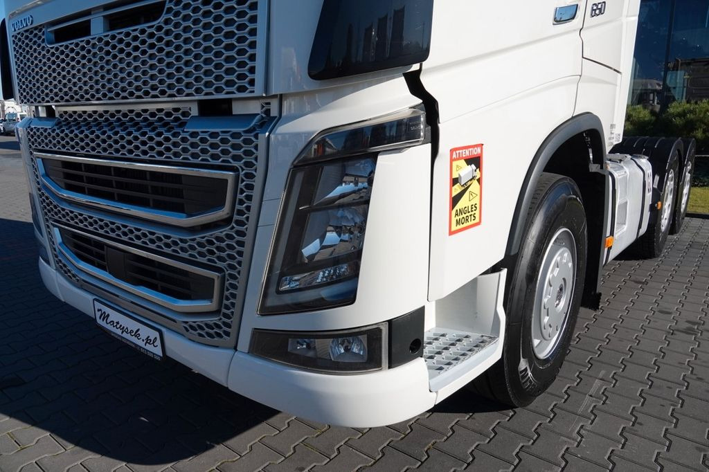 Tractor unit Volvo FH 540 / 6x4 / HYDRAULIKA / I -PARK COOL /3 OSIE Volvo FH 540 / 6x4 / HYDRAULIKA / I -PARK COOL /3 OSIE: picture 6 Tractor unit Volvo FH 540 / 6x4 / HYDRAULIKA / I -PARK COOL /3 OSIE Volvo FH 540 / 6x4 / HYDRAULIKA / I -PARK COOL /3 OSIE: picture 6