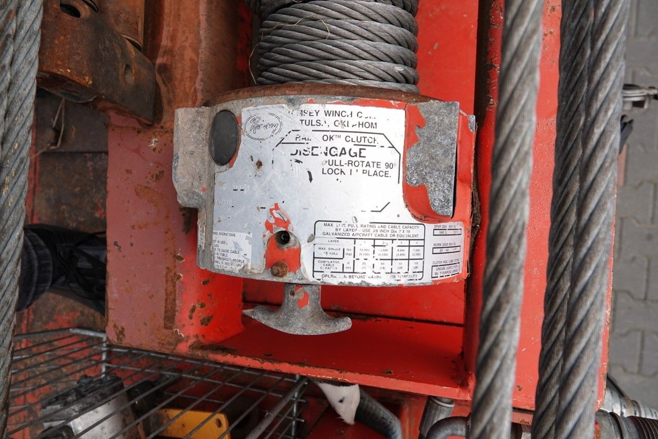 Low loader semi-trailer VEREM NACZEPA LAWETA NISKOPODWOZIE / NAJAZDY HYD: picture 14 Low loader semi-trailer VEREM NACZEPA LAWETA NISKOPODWOZIE / NAJAZDY HYD: picture 14