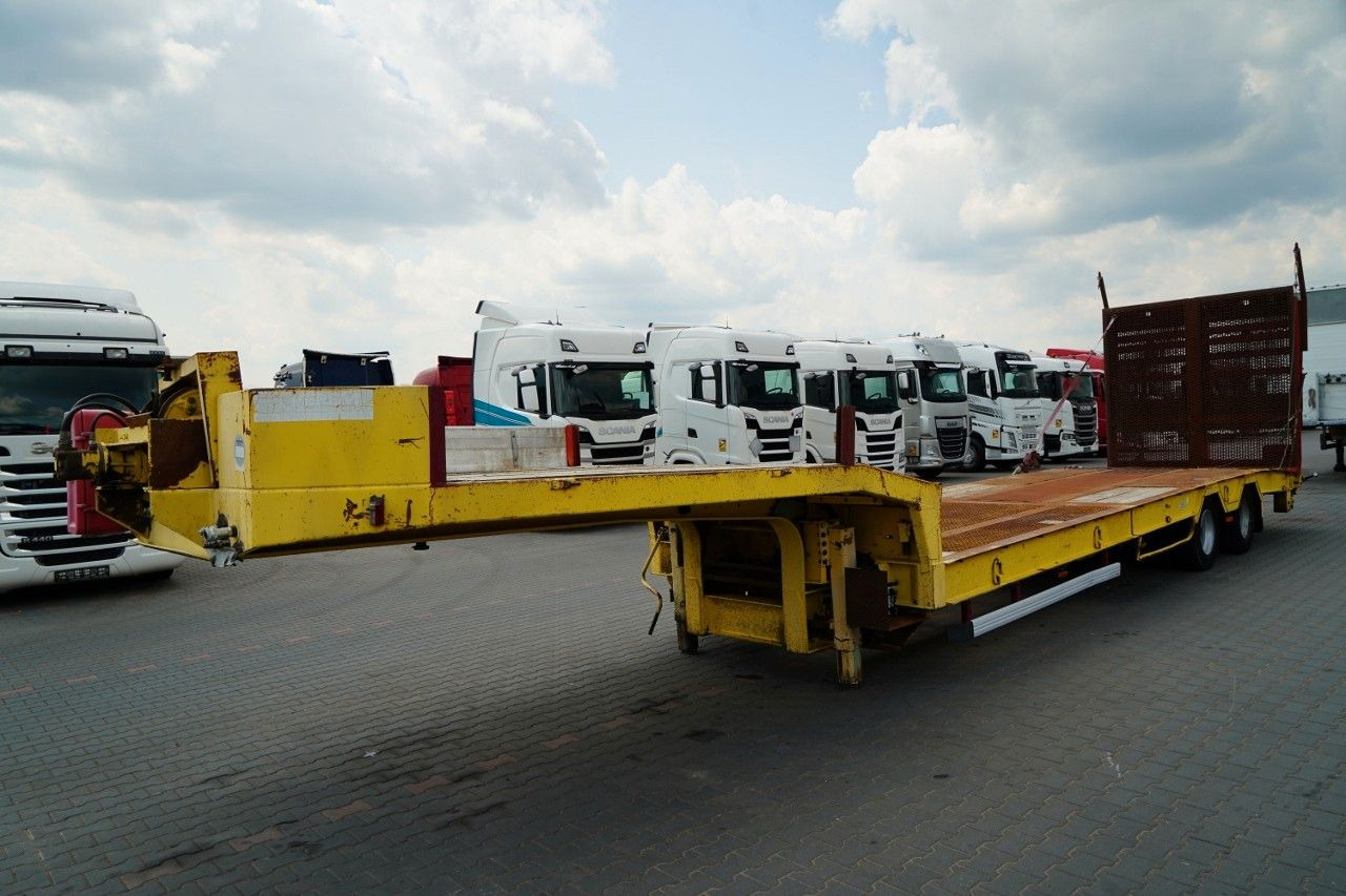 VEREM / NACZEPA LAWETA / NISKOPODWOZIOWA / 13.M - Low loader semi-trailer: picture 4 VEREM / NACZEPA LAWETA / NISKOPODWOZIOWA / 13.M - Low loader semi-trailer: picture 4