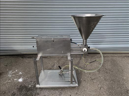 Turbo systems D900 stainless depositor - Food processing equipment: picture 2 Turbo systems D900 stainless depositor - Food processing equipment: picture 2