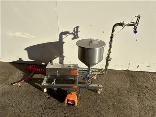 Winyard Minifill MKIII Depositor - Food processing equipment: picture 1 Winyard Minifill MKIII Depositor - Food processing equipment: picture 1