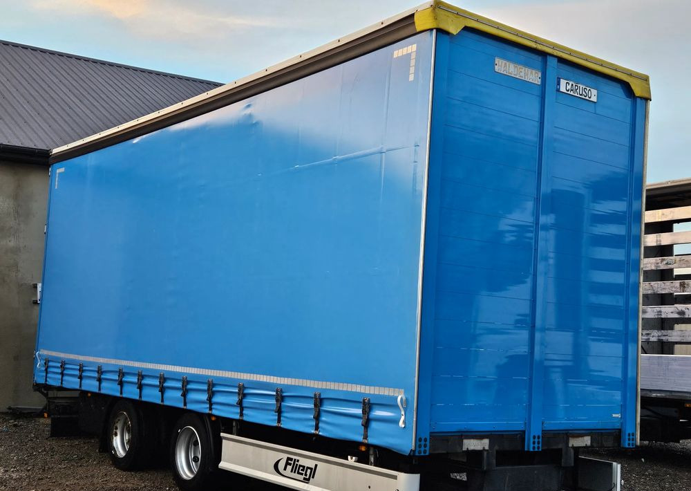 Fliegl PRZYCZEPA CIĘŻAROWA / 60m3 / 2 SZT IDENTYCZNE / OSIE BPW / HAMULCE TARCZOWE // 3M WYSOKA / TANDEM / 2 OSIE / 19 PALET / DOLNY SPRZĘG / 18 TON DMC / 13 TON ŁADOWNOŚĆ - Curtainsider trailer: picture 1 Fliegl PRZYCZEPA CIĘŻAROWA / 60m3 / 2 SZT IDENTYCZNE / OSIE BPW / HAMULCE TARCZOWE // 3M WYSOKA / TANDEM / 2 OSIE / 19 PALET / DOLNY SPRZĘG / 18 TON DMC / 13 TON ŁADOWNOŚĆ - Curtainsider trailer: picture 1