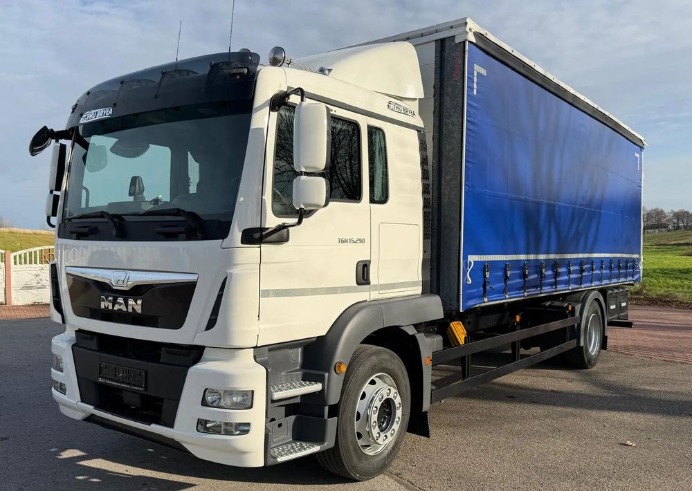 MAN TGM 15.290 / FIRANKA / 2016R / KLIMA POSTOJOWA /SPROWADZONY/ 8T ŁADOWNOŚĆ / 17 PALET / E6 / WINDA / - Curtainsider truck: picture 1 MAN TGM 15.290 / FIRANKA / 2016R / KLIMA POSTOJOWA /SPROWADZONY/ 8T ŁADOWNOŚĆ / 17 PALET / E6 / WINDA / - Curtainsider truck: picture 1