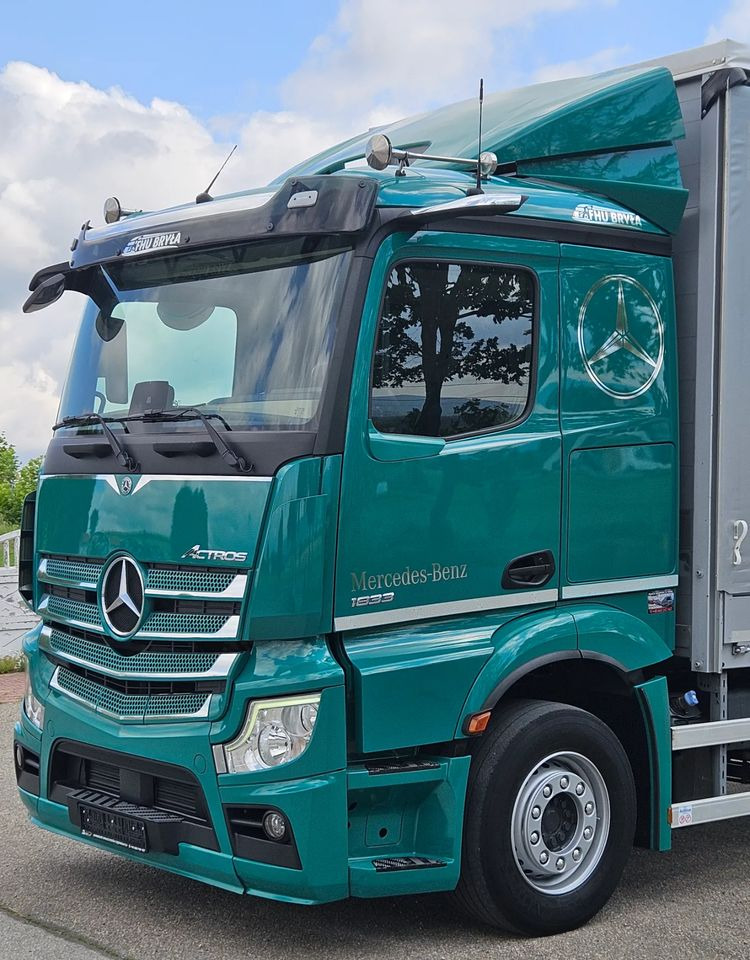 Curtainsider truck Mercedes-Benz ACTROS 1833 / BURTO-FIRANKA / WINDA / 18 PALET / 8600 ŁADOWNOŚĆ / AUTOMAT / DUŻY SILNIK / 10.2019  ROK / SYPIALKA / LEDY / KAMERY / VIRTUAL COCPIT/ JAK NOWY: picture 9