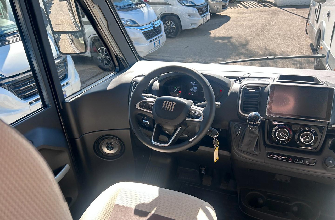 Camper : picture 15 Camper : picture 15