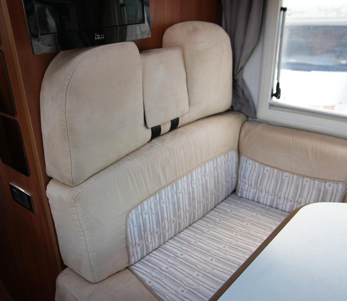 Integrated motorhome Laika rexosline 620: picture 6